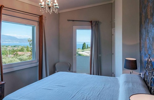 Paradiso Villa | 300 m² Villa ∙ 4 bedrooms ∙ 8 guests