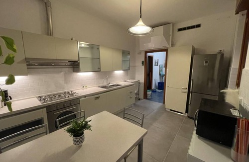 Sale Marasino Villa | 300 m² Villa ∙ 2 bedrooms ∙ 6 guests