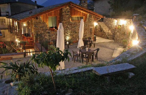 Tirano Bed & Breakfast | 35 m² Bed and breakfast ∙ 8 guests