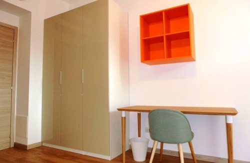 Cologno Monzese Resort | 350 m² Private room ∙ 1 bedroom ∙ 1 guest