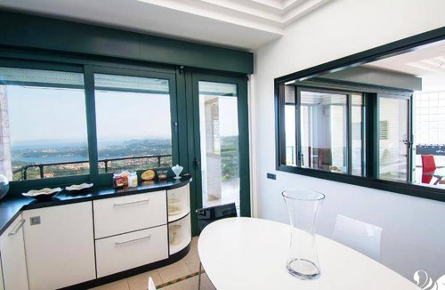 Villanuova sul Clisi Villa | 350 m² Villa ∙ 4 bedrooms ∙ 14 guests