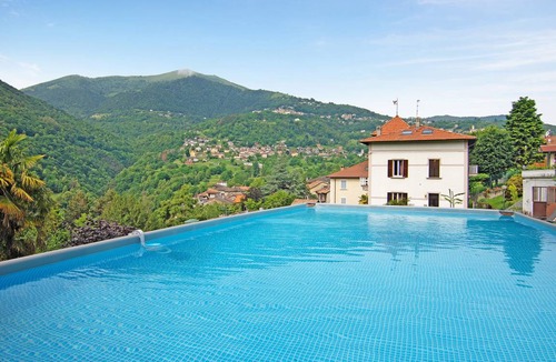 Dizzasco Villa | 350 m² Villa ∙ 6 bedrooms ∙ 12 guests
