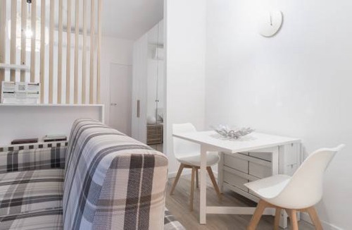 Centro Direzionale Apartment | 36 m² Apartment ∙ 1 bedroom ∙ 3 guests