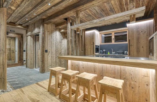 Livigno Ski Chalet | 380 m² Chalet ∙ 5 bedrooms ∙ 12 guests