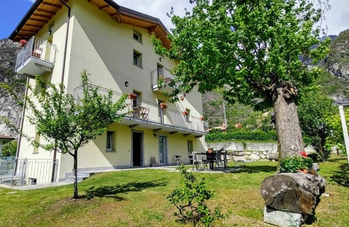 Novate Mezzola Apartment | 40 m² Apartment ∙ 1 bedroom ∙ 5 guests