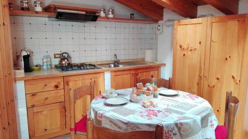 Songavazzo House | 40 m² House ∙ 1 bedroom ∙ 4 guests