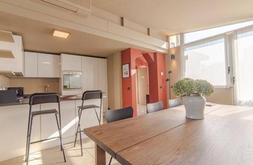 Varesine Apartment | 400 m² Apartment ∙ 2 bedrooms ∙ 6 guests