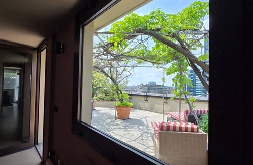 Varesine Apartment | 400 m² Apartment ∙ 2 bedrooms ∙ 6 guests