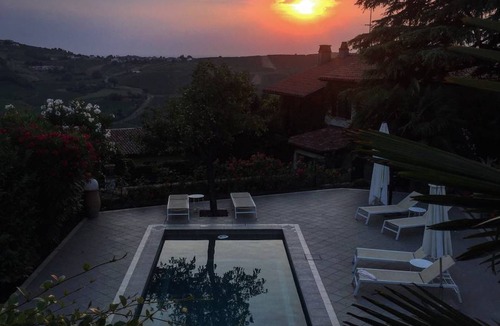 Castana Villa | 400 m² Villa ∙ 7 bedrooms ∙ 16 guests
