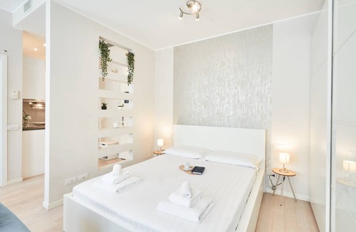 Magenta Apartment | 41 m² Apartment ∙ 1 bedroom ∙ 2 guests