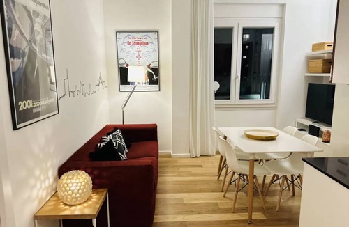 Centro Direzionale Apartment | 45 m² Apartment ∙ 1 bedroom ∙ 2 guests