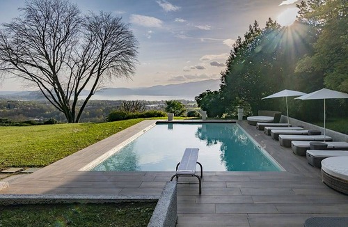 Besozzo Villa | 465 m² Villa ∙ 6 bedrooms ∙ 12 guests