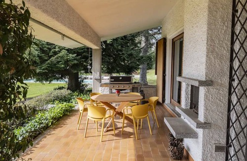 Besozzo Villa | 465 m² Villa ∙ 6 bedrooms ∙ 12 guests