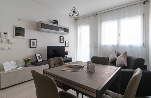 Centro Direzionale Apartment | 47 m² Apartment ∙ 1 bedroom ∙ 3 guests