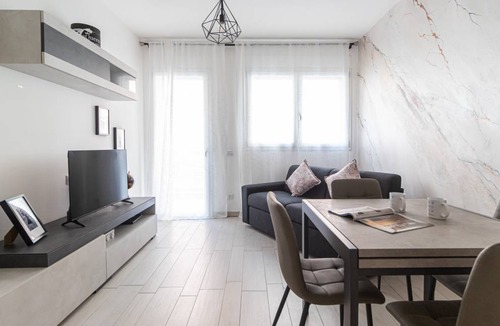 Centro Direzionale Apartment | 47 m² Apartment ∙ 1 bedroom ∙ 3 guests