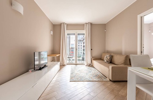 Centro Direzionale Apartment | 50 m² Apartment ∙ 2 bedrooms ∙ 4 guests