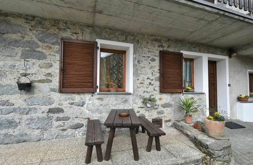 Mazzo di Valtellina Apartment | 50 m² Apartment ∙ 1 bedroom ∙ 4 guests