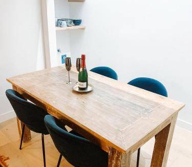 Chinatown Apartment | 50 m² Apartment ∙ 1 bedroom ∙ 2 guests