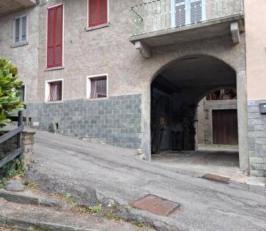 Sondrio Apartment | 50 m² Apartment ∙ 1 bedroom ∙ 3 guests