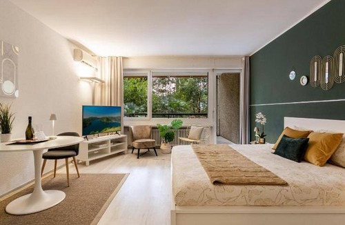Cavagnano Apartment | 50 m² Apartment ∙ 2 bedrooms ∙ 4 guests