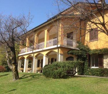 Sarnico Bed & Breakfast | 50 m² Bed and breakfast ∙ 2 guests