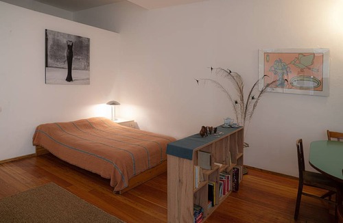 Chinatown Apartment | 53 m² Apartment ∙ 2 guests