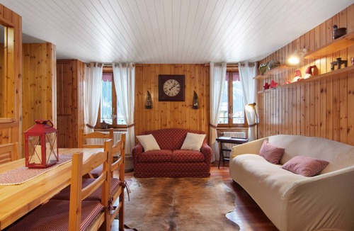 Campodolcino Apartment | 55 m² Apartment ∙ 1 bedroom ∙ 4 guests