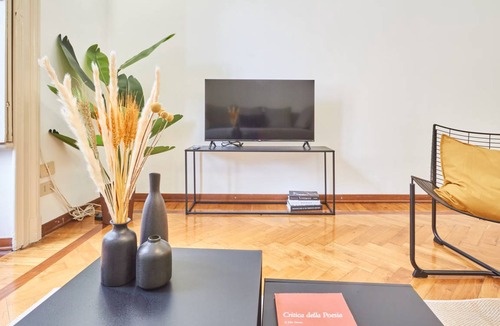Magenta Apartment | 55 m² Apartment ∙ 1 bedroom ∙ 4 guests