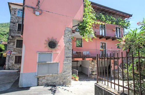 Dumenza Apartment | 55 m² Apartment ∙ 1 bedroom ∙ 4 guests