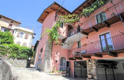 Dumenza Apartment | 55 m² Apartment ∙ 1 bedroom ∙ 4 guests