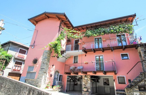 Dumenza Apartment | 55 m² Apartment ∙ 1 bedroom ∙ 4 guests