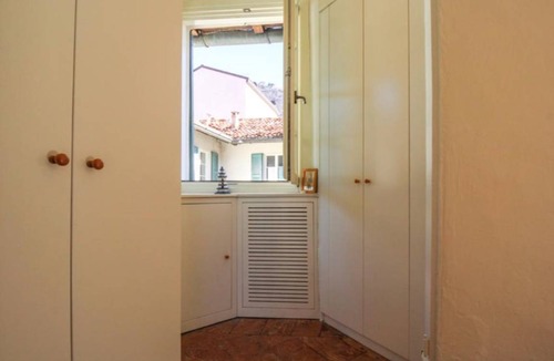 Como City Centre Apartment | 55 m² Apartment ∙ 1 bedroom ∙ 2 guests