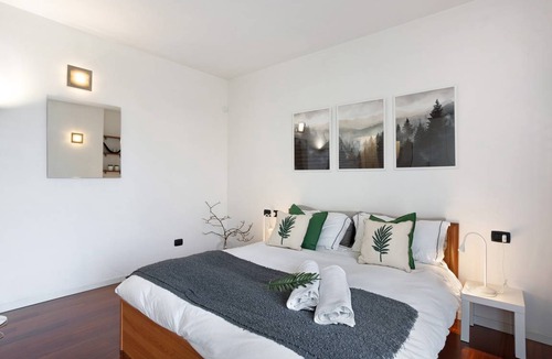 Costa Masnaga Apartment | 56 m² Apartment ∙ 1 bedroom ∙ 4 guests