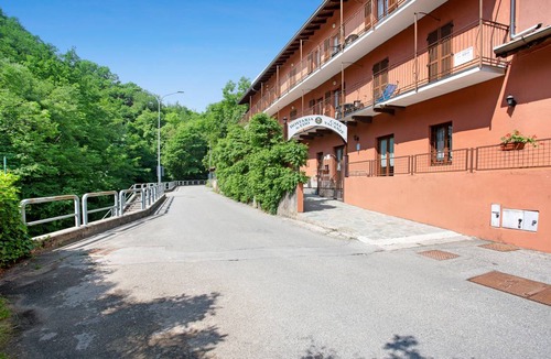 Civate Apartment | 56 m² Apartment ∙ 2 bedrooms ∙ 4 guests