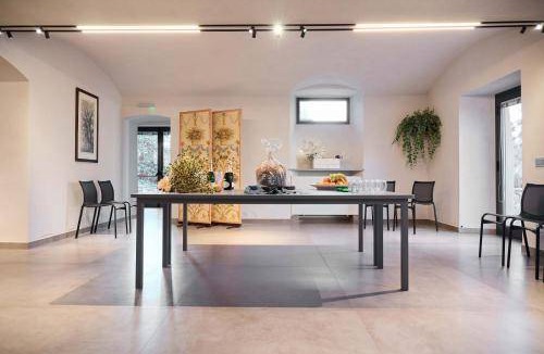 Somma Lombardo Cabin | 57 m² Lodge ∙ 4 guests