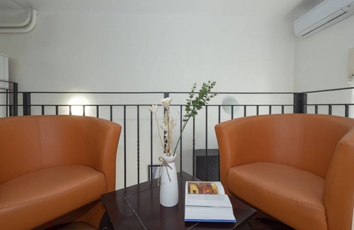 Central Station Apartment | 58 Boscovich Street