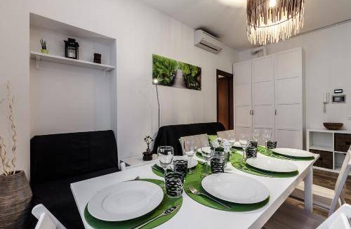 Centro Direzionale Apartment | 60 m² Apartment ∙ 1 bedroom ∙ 6 guests