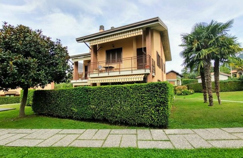 Porto Valtravaglia Apartment | 60 m² Apartment ∙ 1 bedroom ∙ 4 guests
