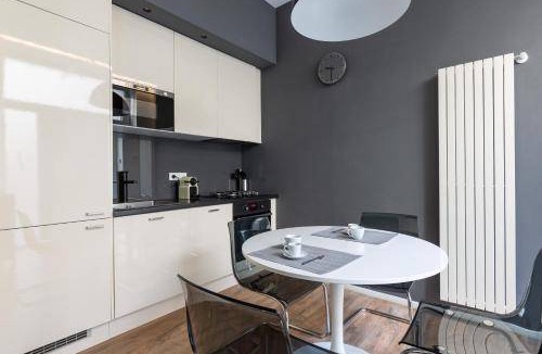 Tricolore Apartment | 60 m² Apartment ∙ 1 bedroom ∙ 2 guests