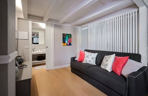 Chinatown Apartment | 60 m² Apartment ∙ 1 bedroom ∙ 2 guests