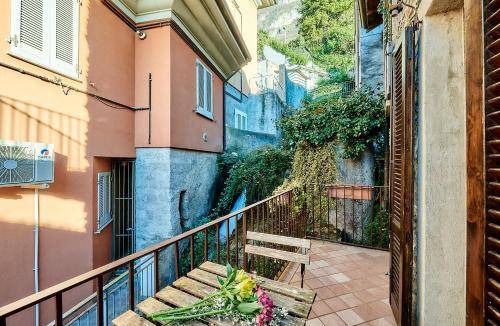 Fiumelatte Apartment | 65 m² Apartment ∙ 4 guests