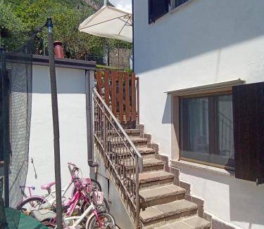 Costa Volpino Apartment | 70 m² Apartment ∙ 2 bedrooms ∙ 4 guests