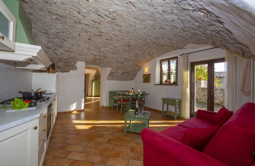 Liano-Formaga Apartment | 70 m² Apartment ∙ 1 bedroom ∙ 4 guests