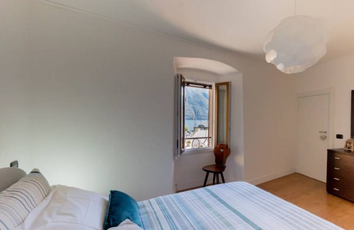 Argegno Apartment | 70 m² Apartment ∙ 1 bedroom ∙ 5 guests