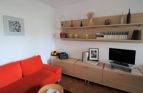 Euroville Apartment | 70 m² Apartment ∙ 2 bedrooms ∙ 4 guests