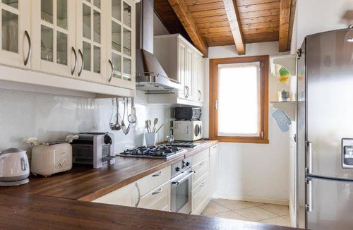 Paratico Apartment | 70 m² Apartment ∙ 2 bedrooms ∙ 4 guests