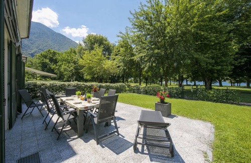 Porlezza Apartment | 70 m² Apartment ∙ 3 bedrooms ∙ 6 guests