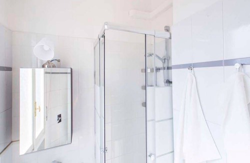 Lorenteggio Resort | 70 m² Private room ∙ 1 bedroom ∙ 1 guest