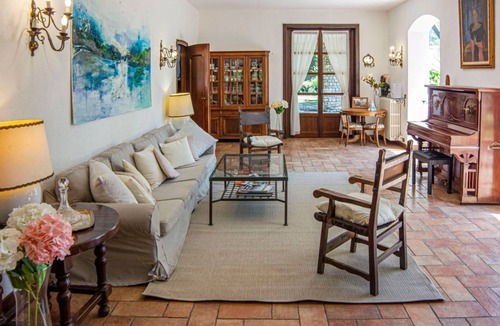 Sirtori Villa | 700 m² Villa ∙ 1 bedroom ∙ 11 guests