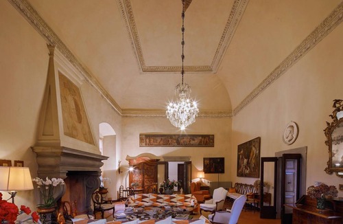 Erbusco Villa | 700 m² Villa ∙ 9 bedrooms ∙ 10 guests